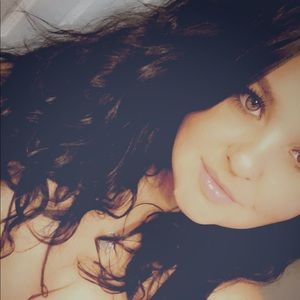 Meet your Posher, Dana